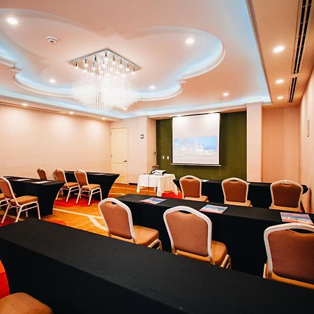 Hilton Garden Inn Tuxtla Gutiérrez Exterior foto